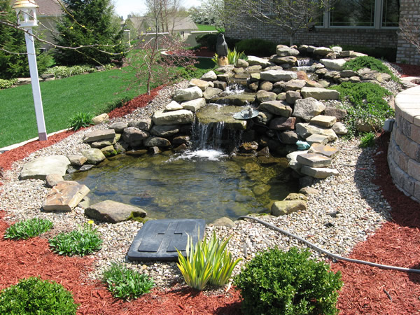 B.T Klein’s Landscaping | Water Features | Pond Waterfalls